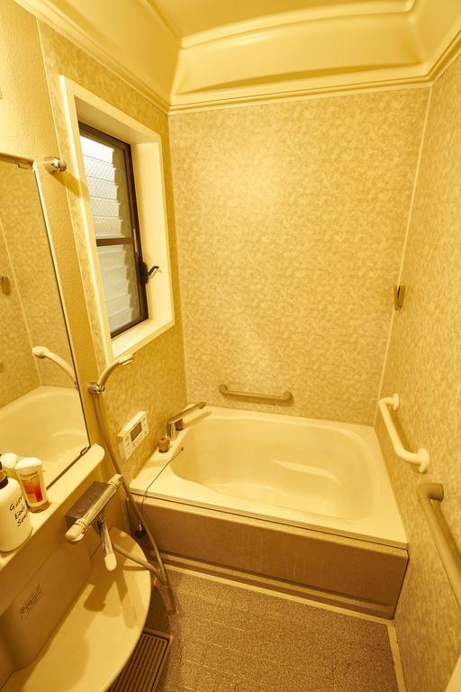 Guesthouse Nijo Fukuro-Tei Kyoto Exteriör bild